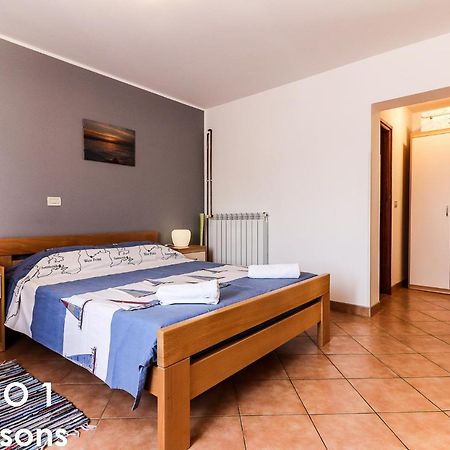 Glamour Apartments Vrsar Exterior foto